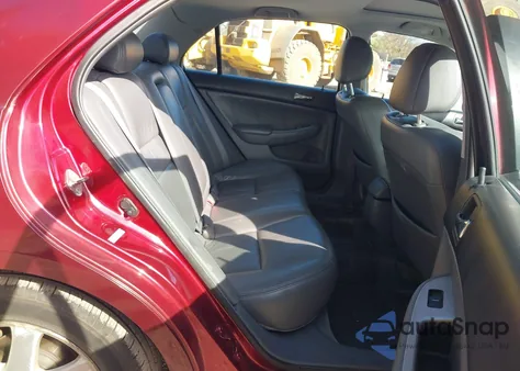 2005 Honda Accord 3.0 Ex z USA, uszkodzony, nr VIN 1HGCM66595A056237